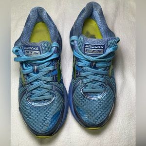 Brooks GTS Seventeen Athletic Shoes size 6 Blue Yellow sneakers running walking